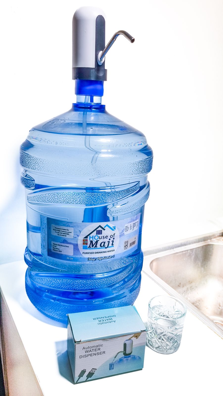 Automatic bottle dispensers